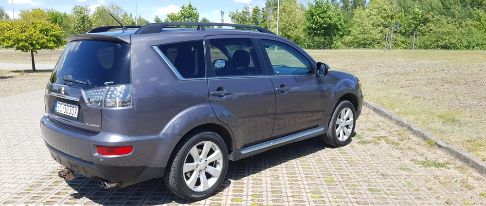 Mitsubishi Outlander cena 43500 przebieg: 116000, rok produkcji 2011 z Częstochowa małe 742
